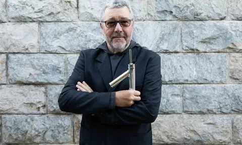 Huyền thoại Philippe Starck – Nhà thiết kế của những không gian sống tinh tế đã chọn được dự án tại Việt Nam