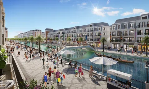 “Vương quốc không ngủ” Canal District tại MerryLand Quy Nhơn thắp sáng kinh tế đêm Bình Định