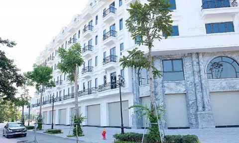 Phân khúc BĐS cho nhà giàu "ế ẩm" tại Hà Nội: Cả quý 3 chỉ có 210 căn được bán