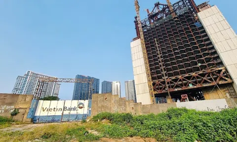 Hà Nội: Siêu dự án VietinBank Tower vẫn "đắp chiếu” sau hơn thập kỷ thi công?