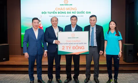 Hưng Thịnh Land trao thưởng 2 tỷ đồng cho đội tuyển bóng đá nữ quốc gia