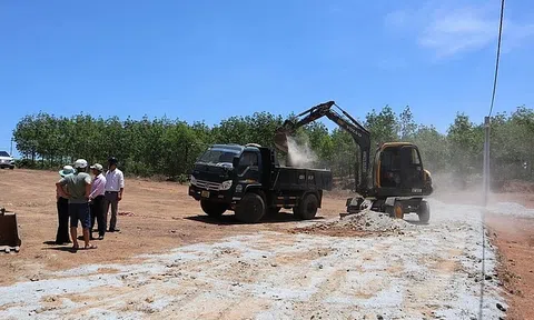 Bình Phước: Ồ ạt tự ý mở đường, rao bán dự án "ma", địa phương đề xuất siết tách thửa