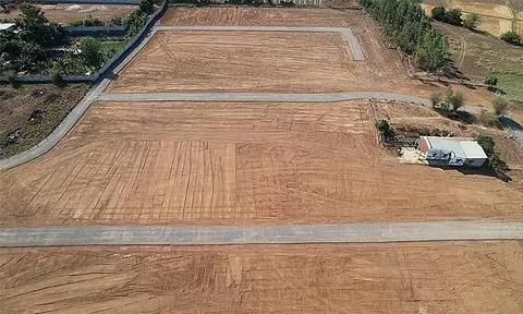 Bà Rịa-Vũng Tàu siết phân lô bán nền, làm đường trên đất nông nghiệp